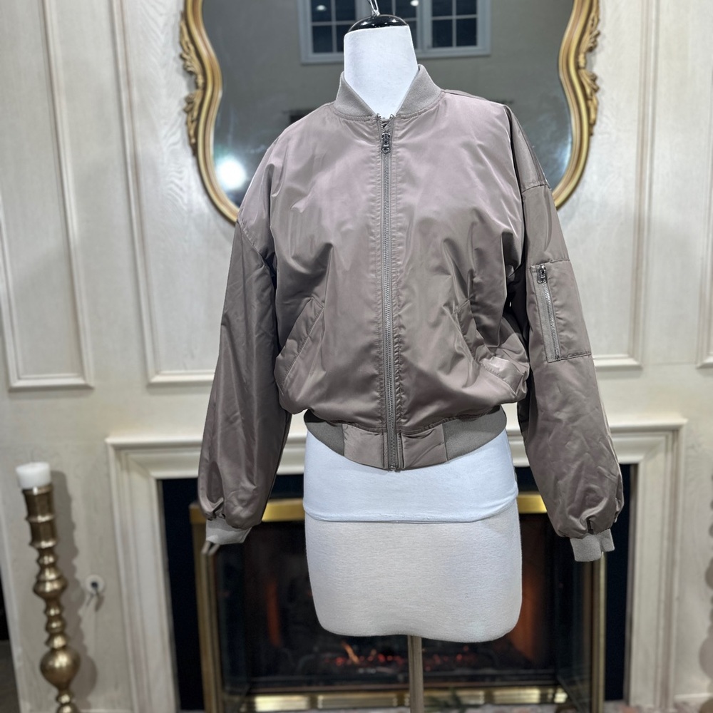 Abercrombie & Fitch Bomber Jacket Small‎ Taupe Utility Minimalist Streetwear